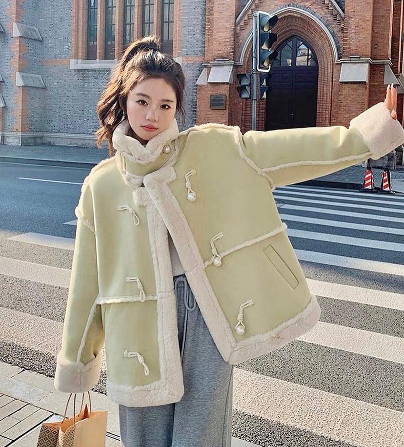 Irene wool plush jacket